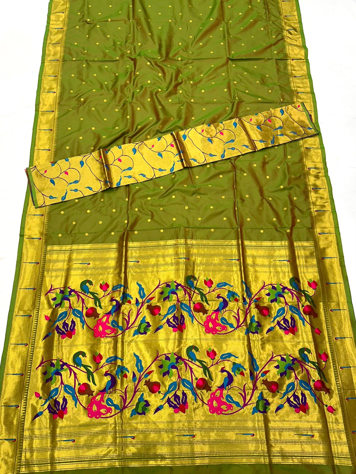 Premium Muniya Paithani Saree