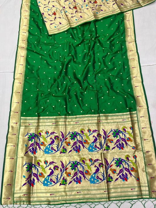 Premium Muniya Paithani Saree