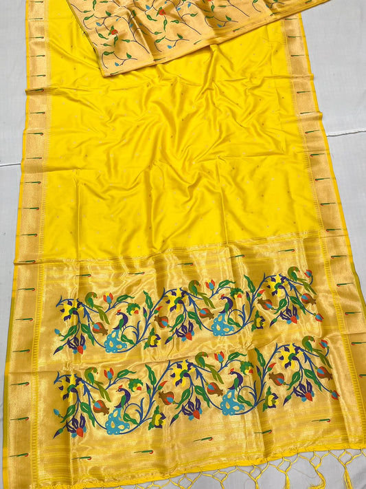 Premium Muniya Paithani Saree
