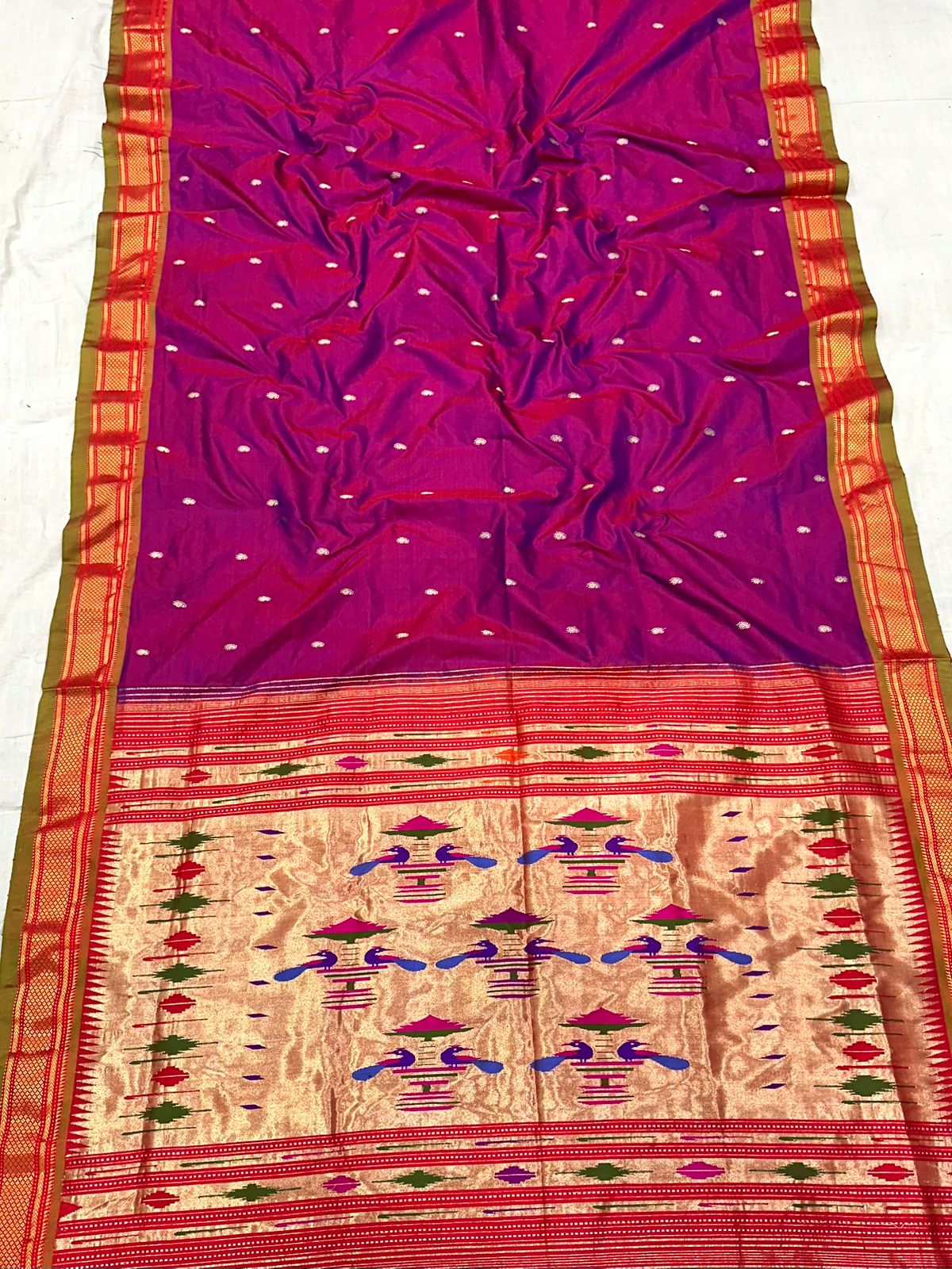 Handloom Double Pallu Paithani Saree
