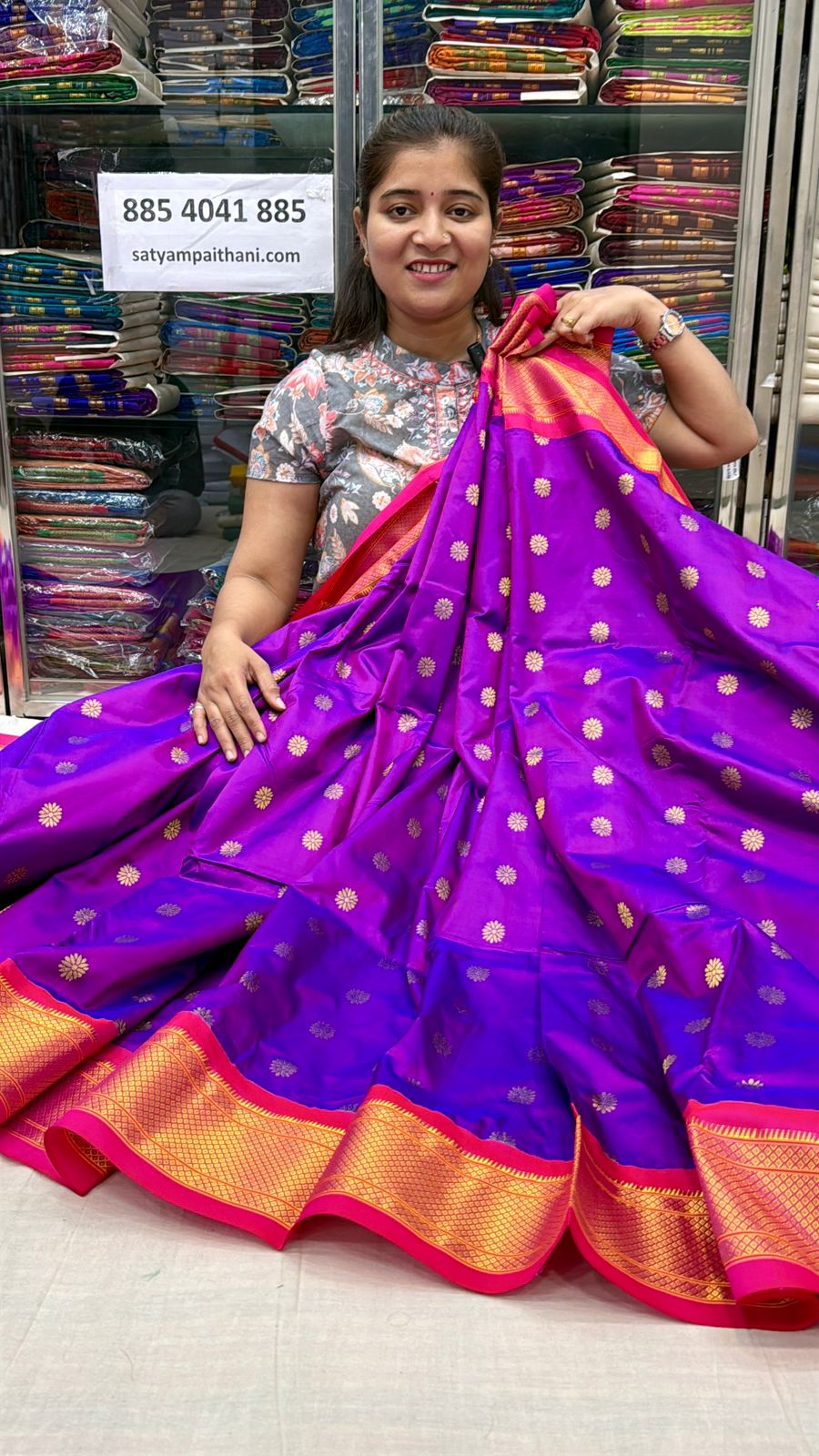Pure Silk Kadiyal Border Paithani