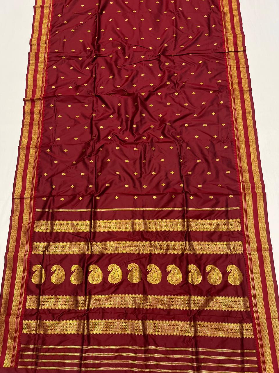 Semi Narayanpeth Saree