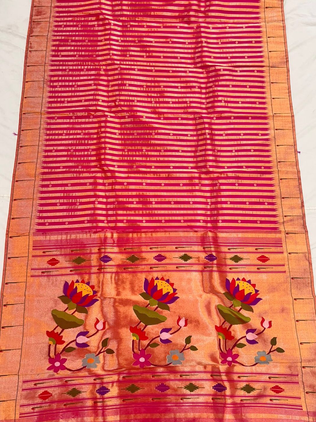 Handwoven Muniya Border Paithani Saree