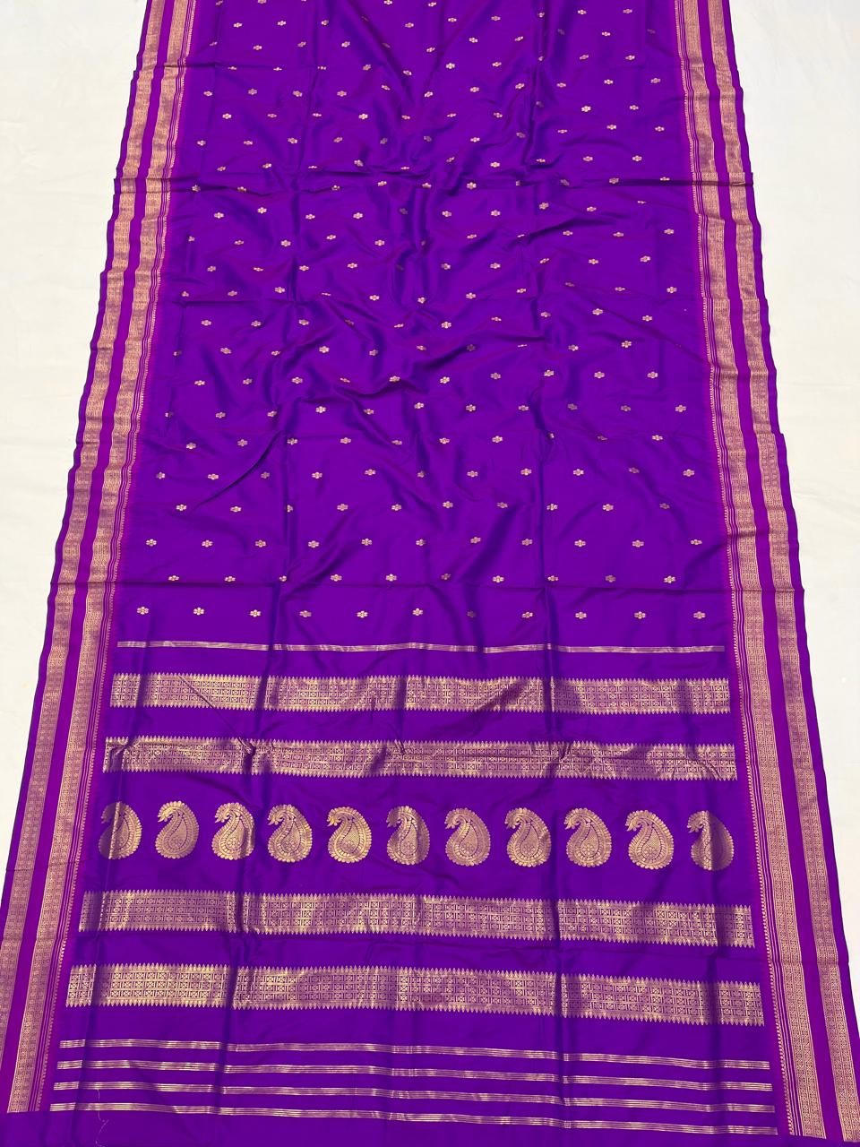 Semi Narayanpeth Saree