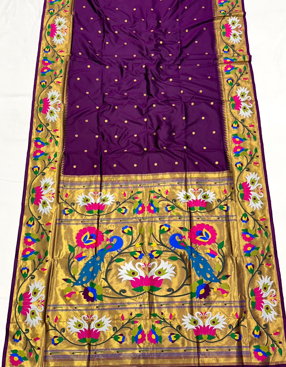 Rajhuns Paithani Saree
