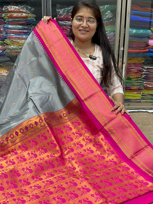 Chandrakor Paithani Saree
