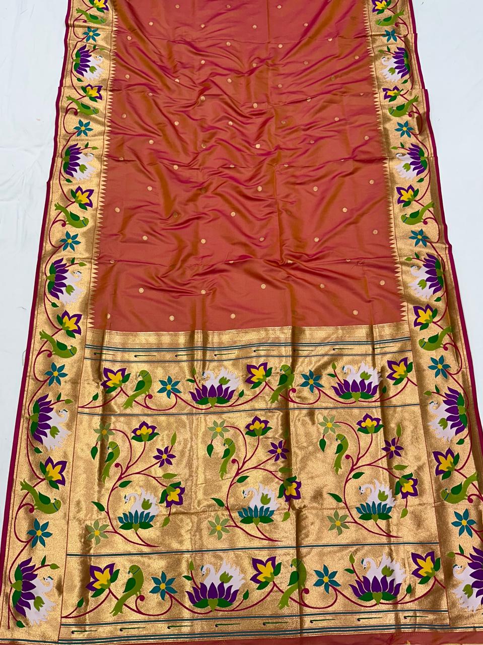 Rajhauns Paithani Saree
