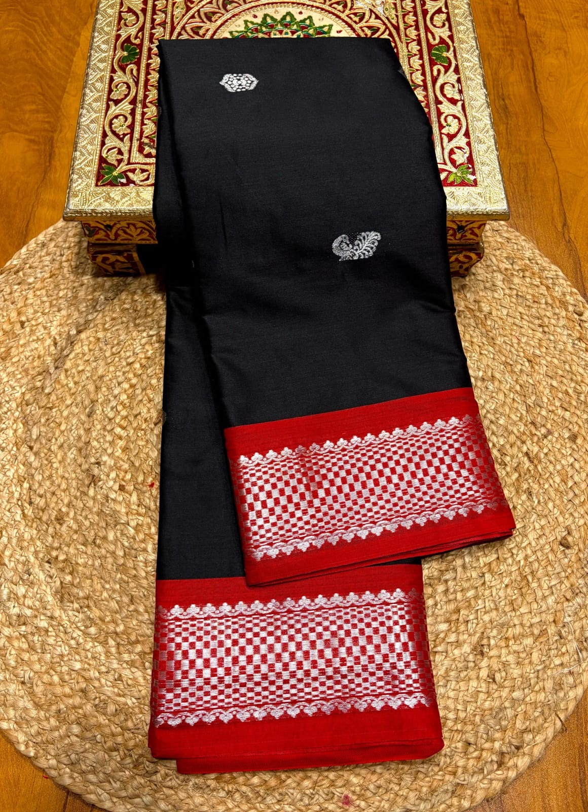Mor paithani saree