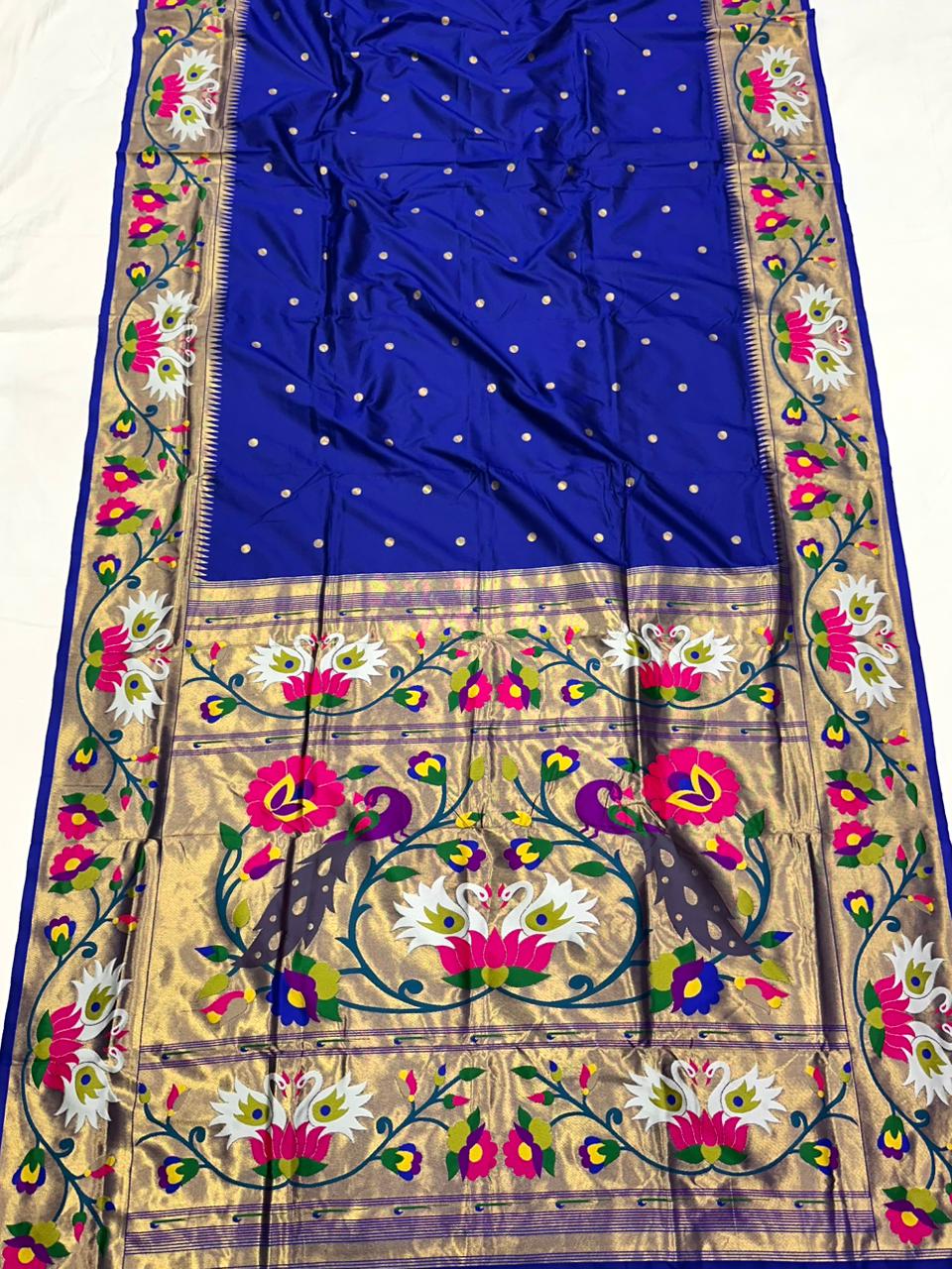 Rajhuns Paithani Saree