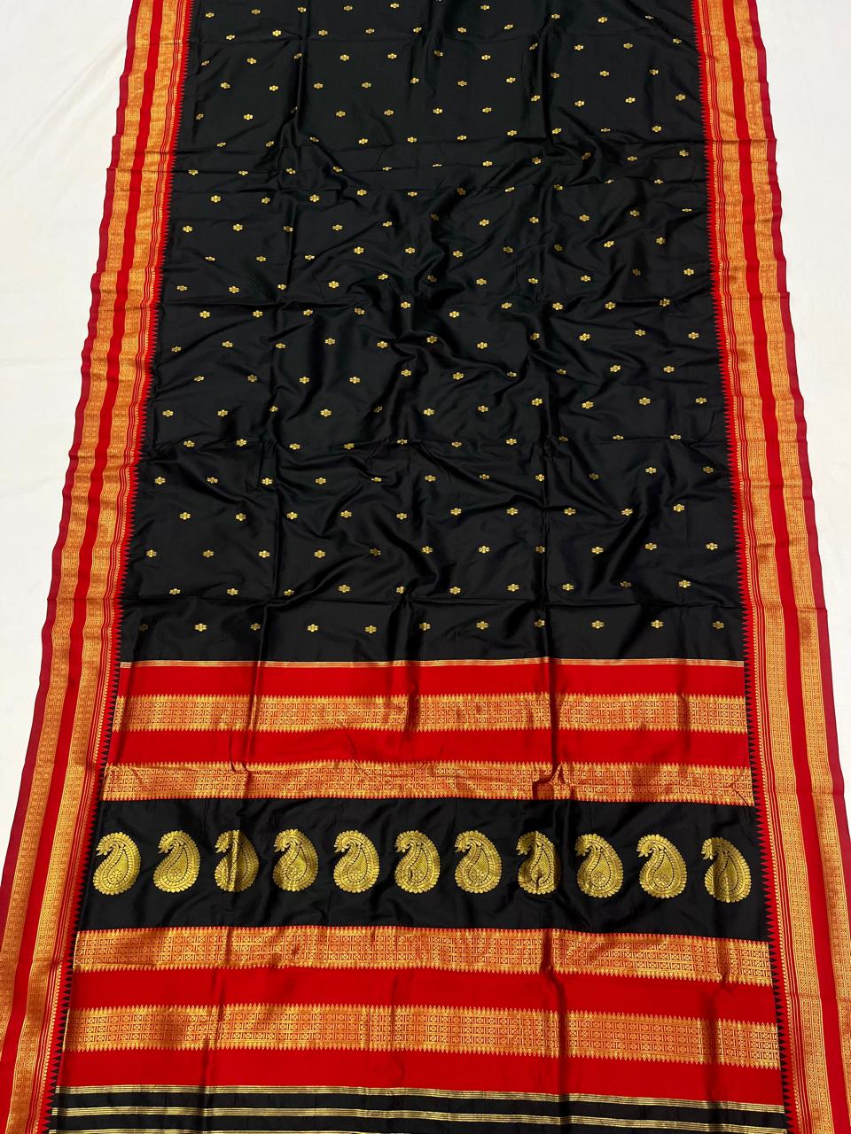Semi Narayanpeth Saree