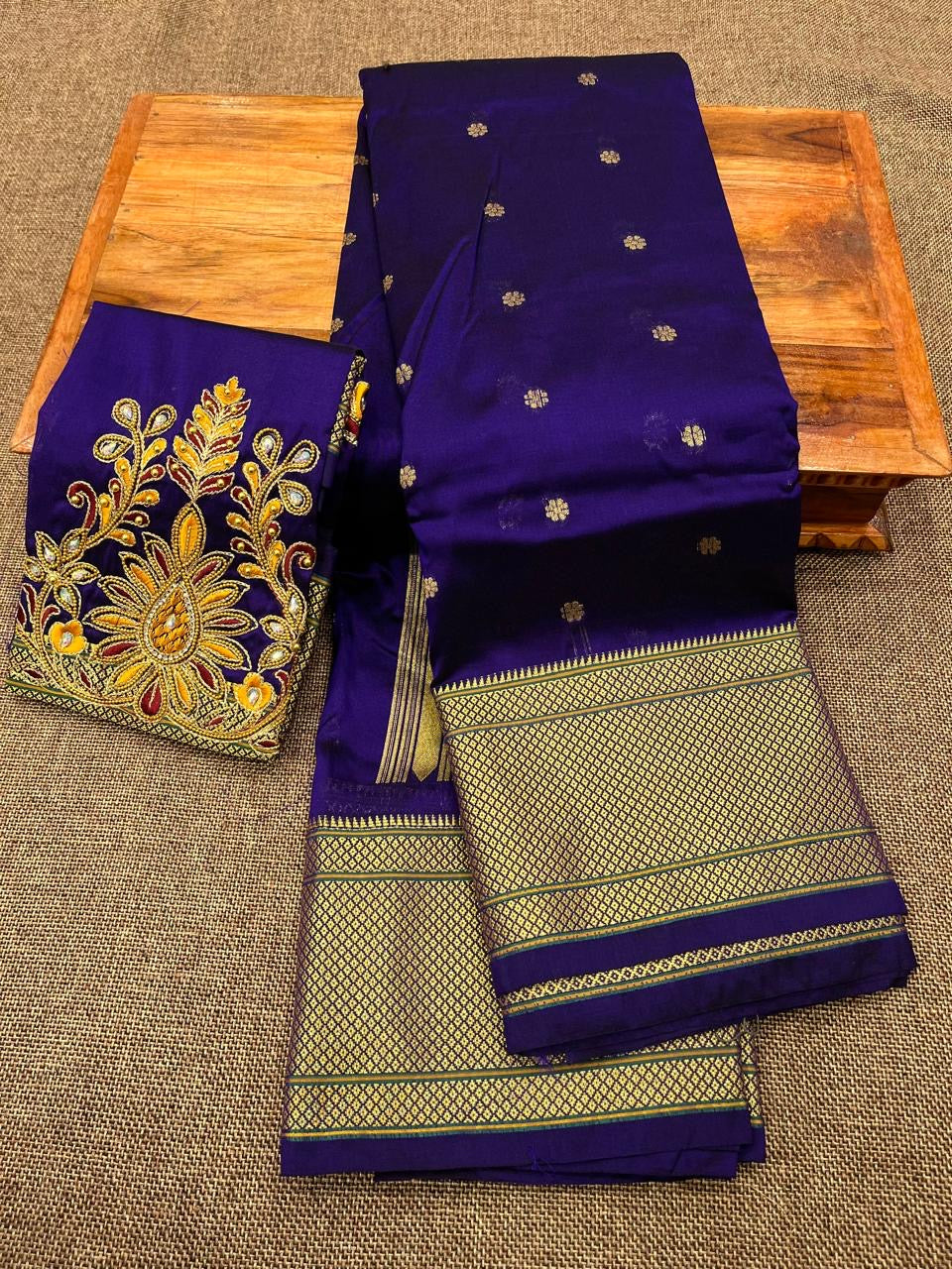Kalanjali Paithani with Designer Blouse Pis