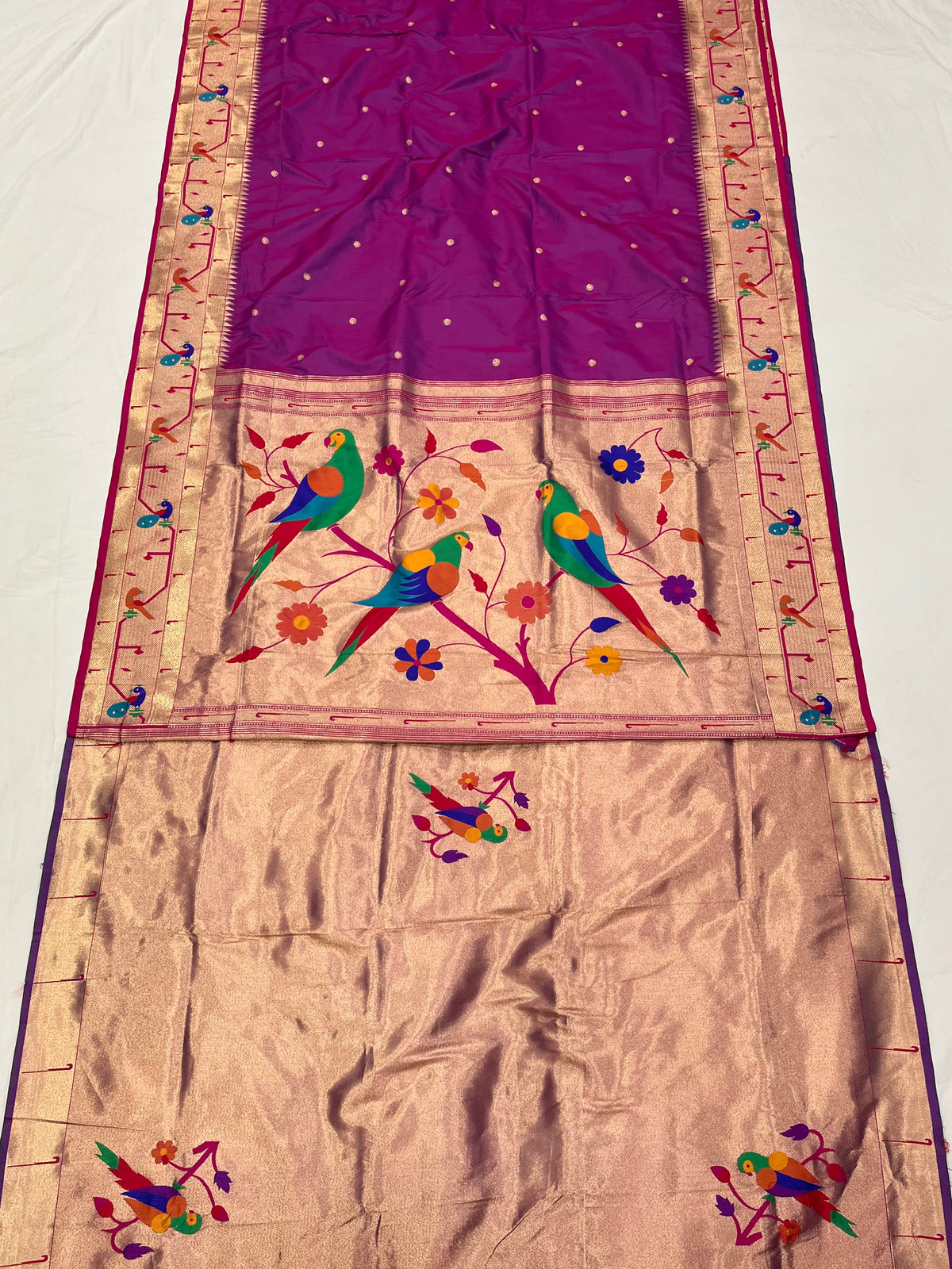 Peacock & parrot border paithani