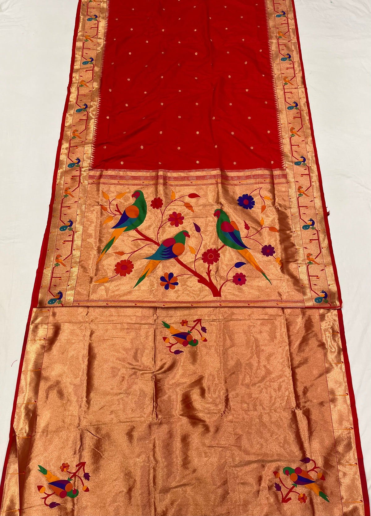 Peacock & parrot border paithani