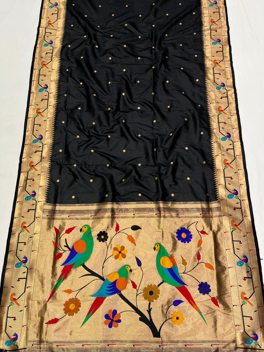 Peacock & parrot border paithani
