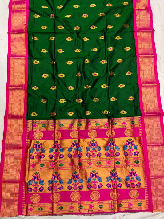 Mina Kadiyal Border Paithani Saree