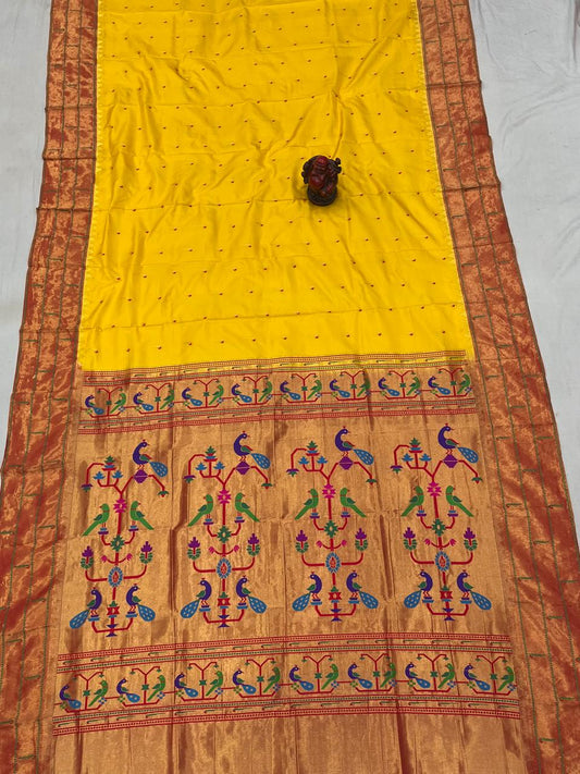 Muniya paithani Saree