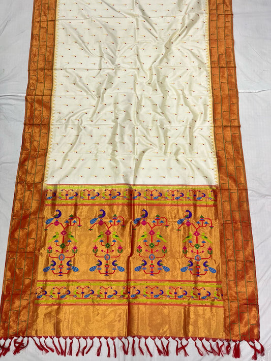 Muniya paithani Saree