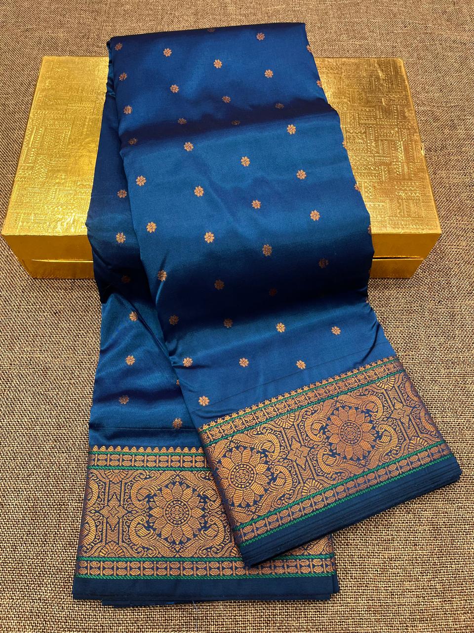 Paramparik Paithani Saree