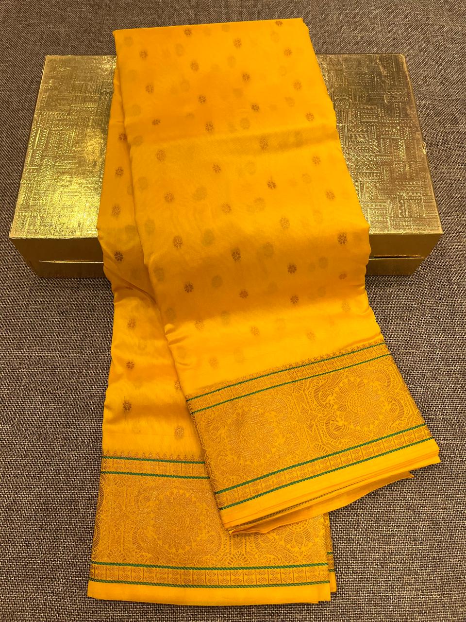 Paramparik Paithani Saree