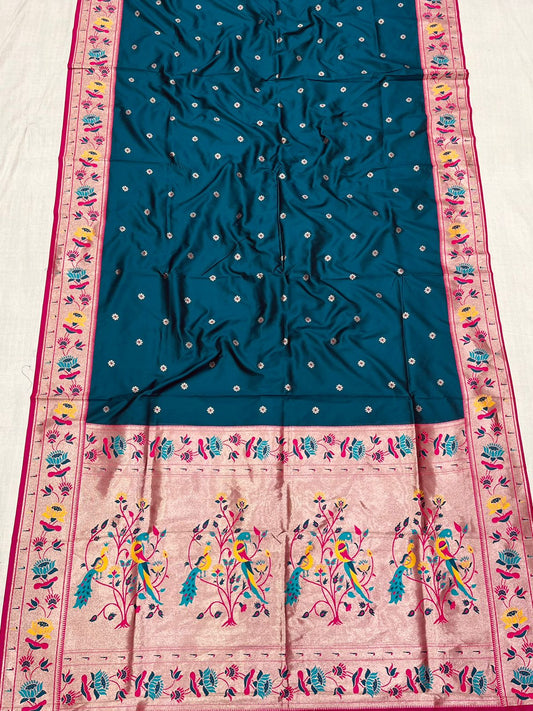 Lotus Border Paithani