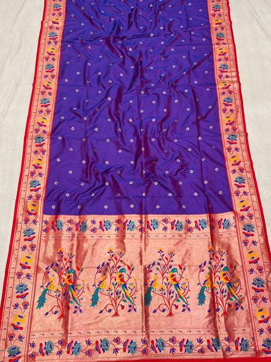 Lotus Border Paithani