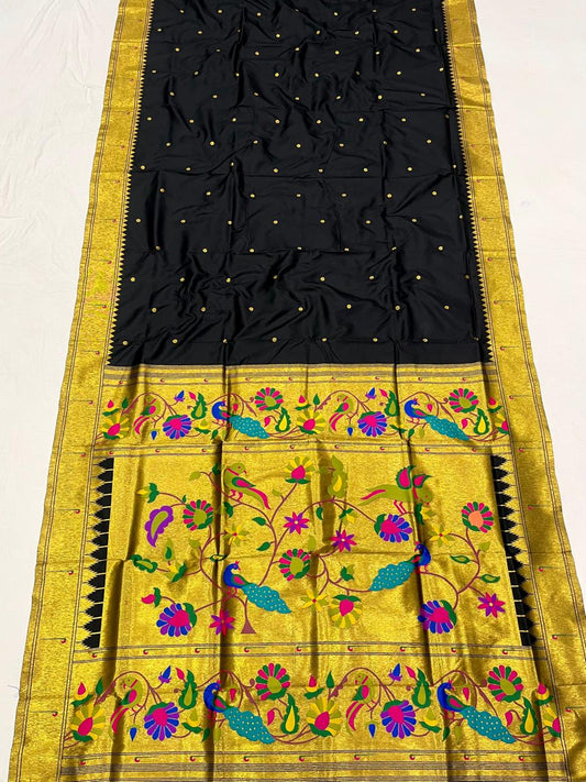 Muniya Paithani Saree