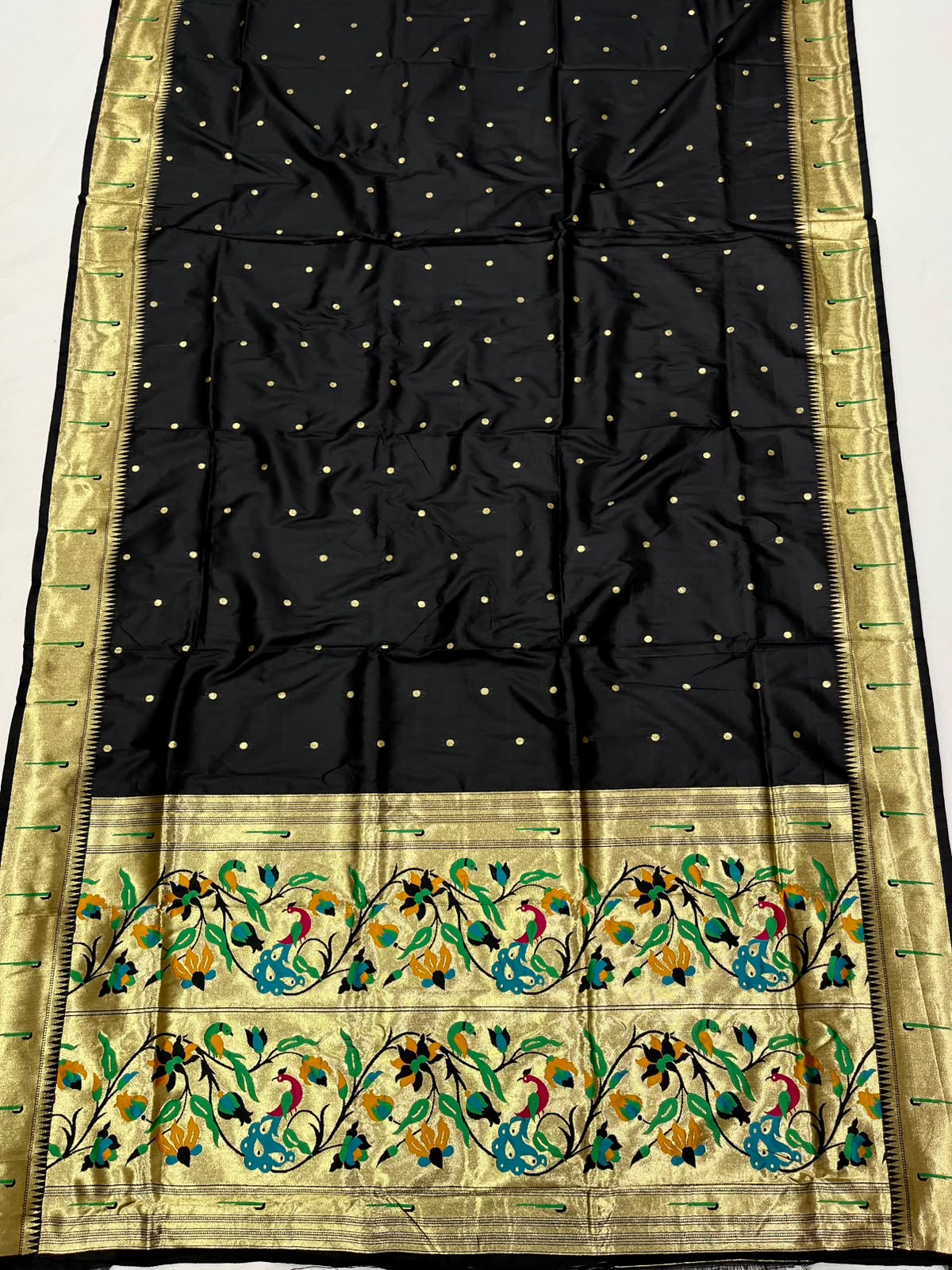 Premium Muniya Paithani Saree