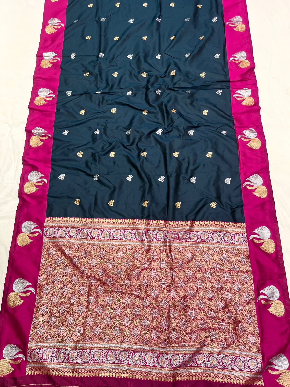 Swan Paithani Saree