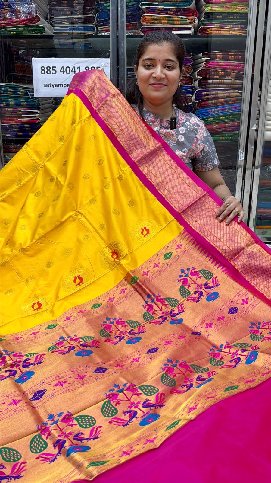 Pure Silk Kadiyal Border Paithani