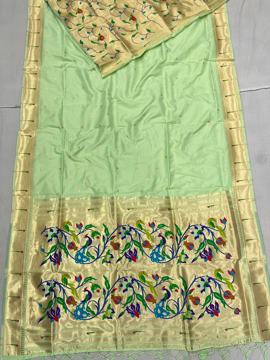 Premium Muniya Paithani Saree