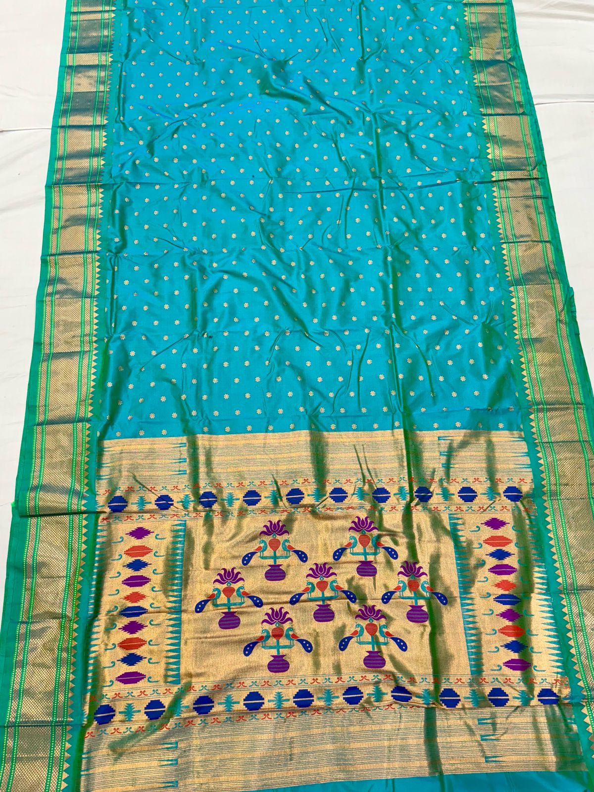 Premium Kalanjali Paithani Saree