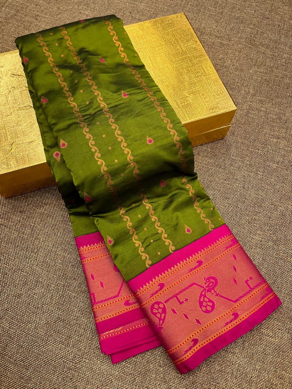Pournima Paithani saree