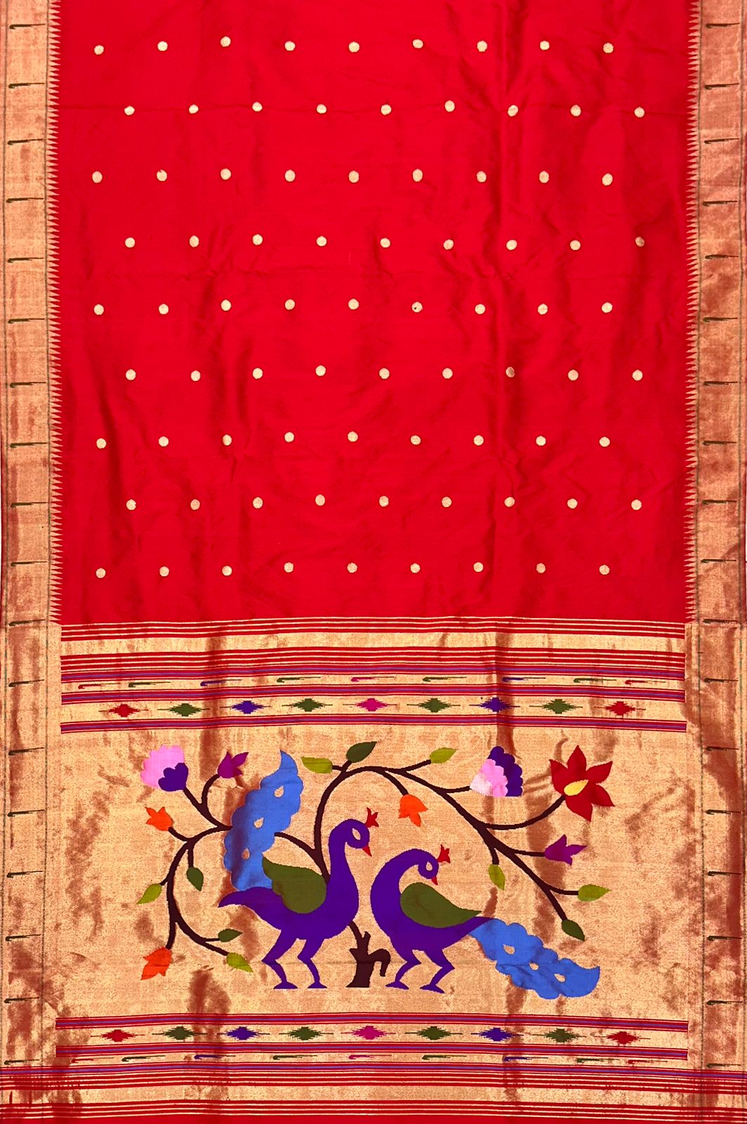 Hand Woven Pure Silk Muniya Border Paithani Saree