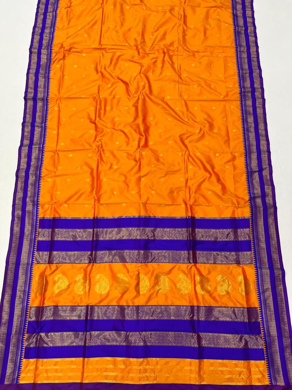 Semi Narayanpeth Saree