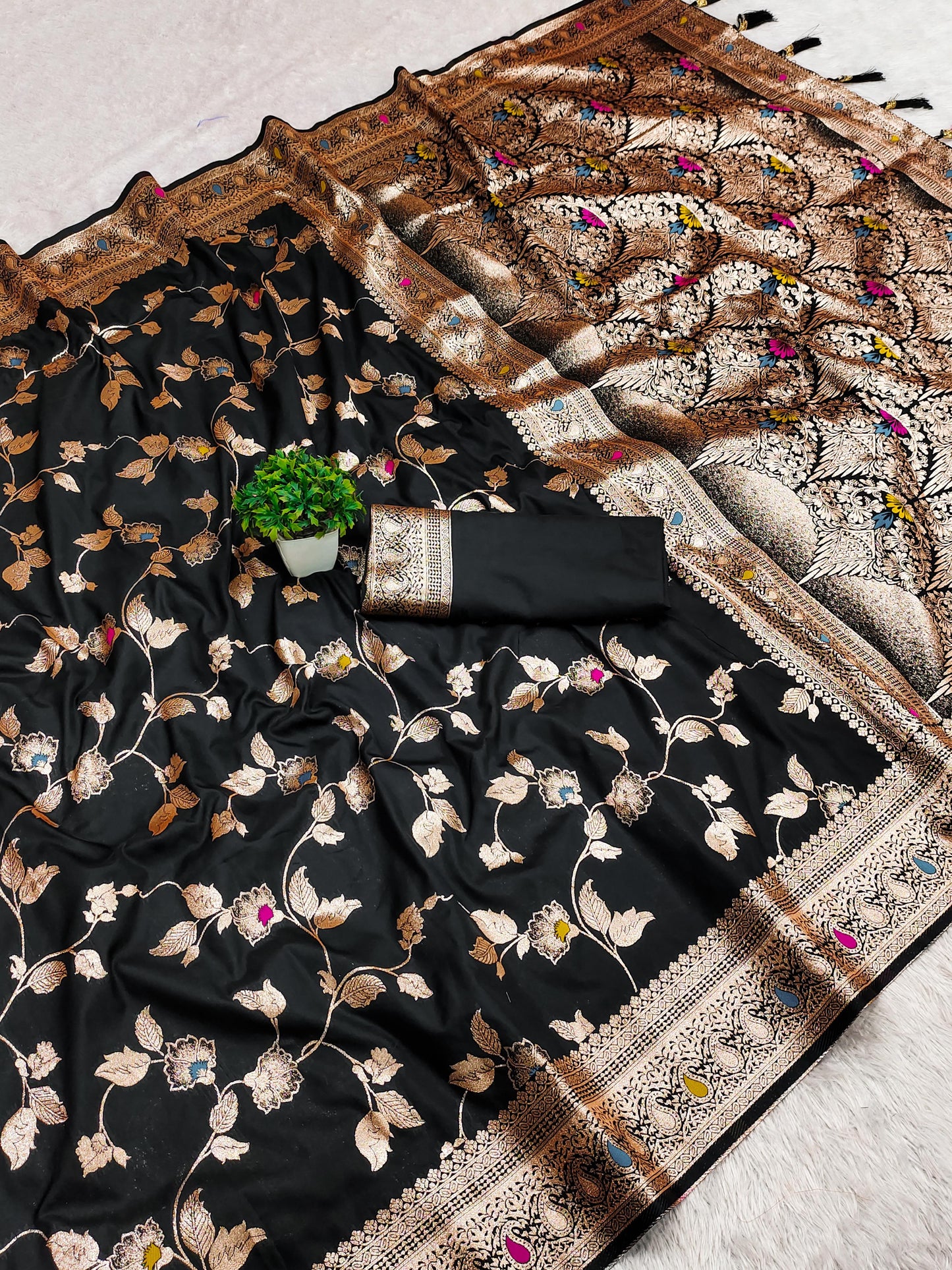 Soft Silk Banarasi Jaal Saree