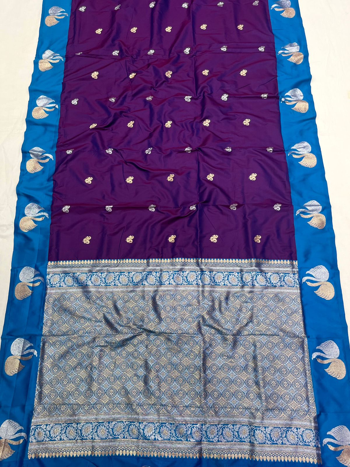 Swan Paithani Saree