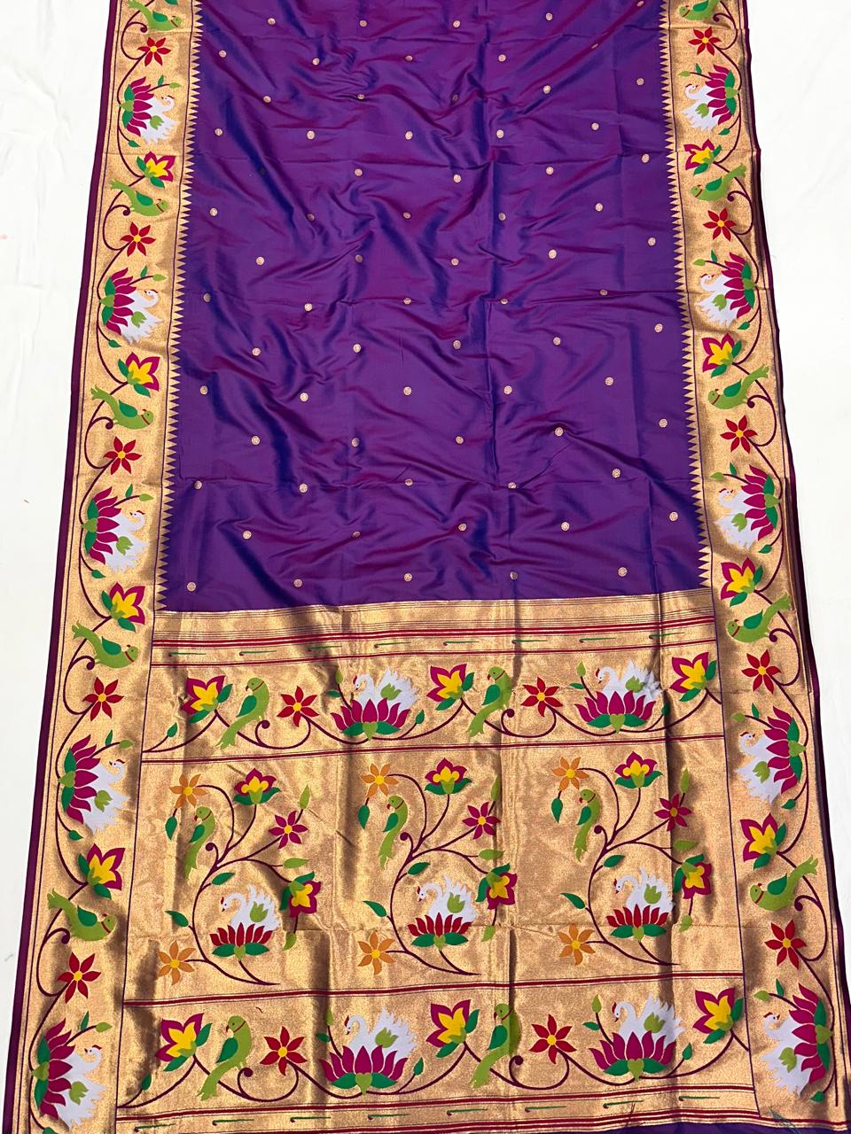 Rajhauns Paithani Saree